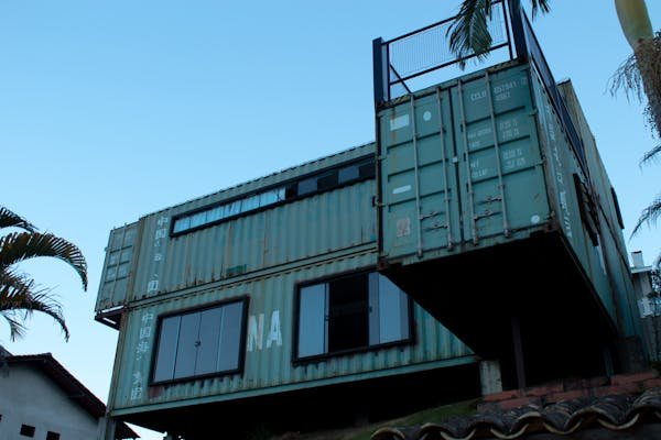 Aménager un container : solutions modernes et économiques